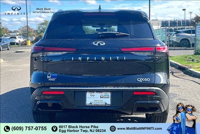 2023 INFINITI QX60 LUXE AWD