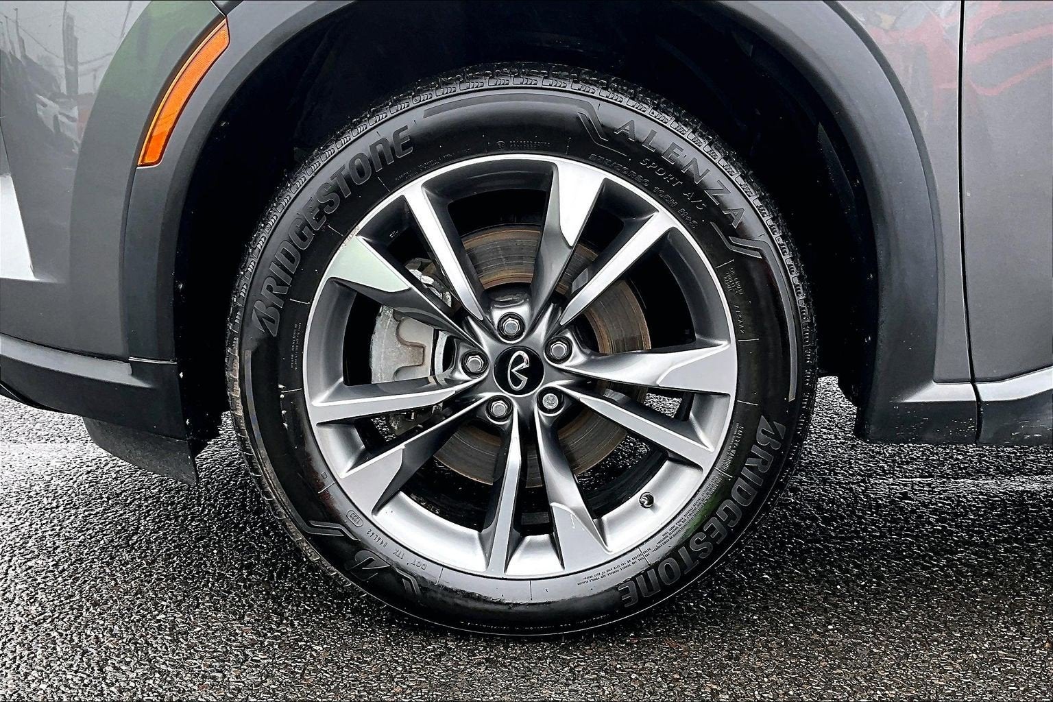 2023 INFINITI QX60 LUXE AWD