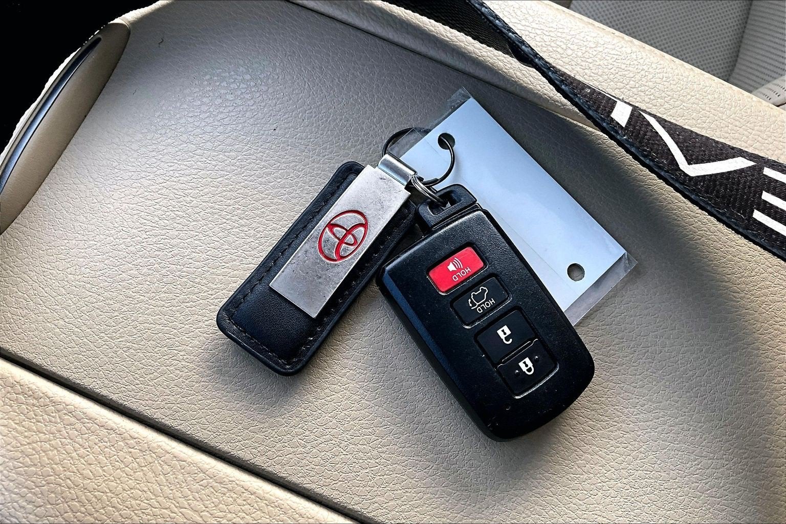 2019 Toyota Highlander Hybrid Limited Platinum
