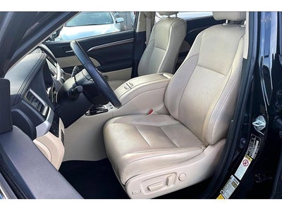 2019 Toyota Highlander Hybrid Limited Platinum