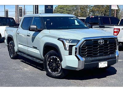 2026 Toyota Tundra 4WD SR5