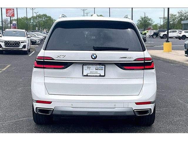2026 BMW X7 xDrive40i