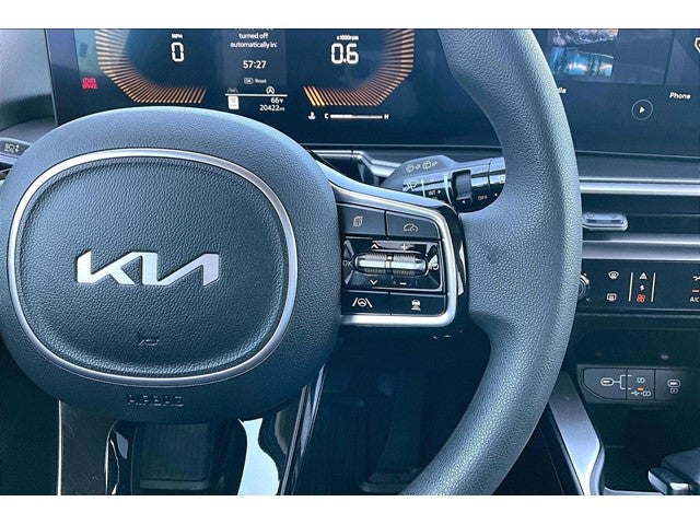 2025 Kia Sorento LX