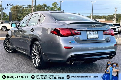 2019 INFINITI Q70 3.7 LUXE AWD