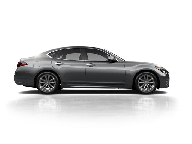 2018 INFINITI Q70 3.7 LUXE AWD