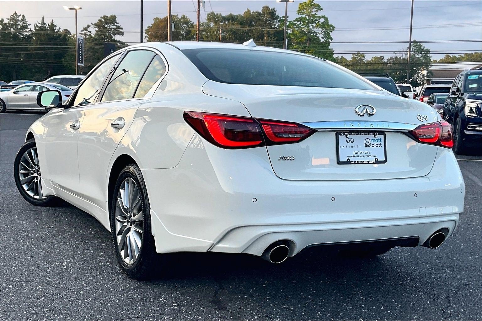 2023 INFINITI Q50 LUXE AWD