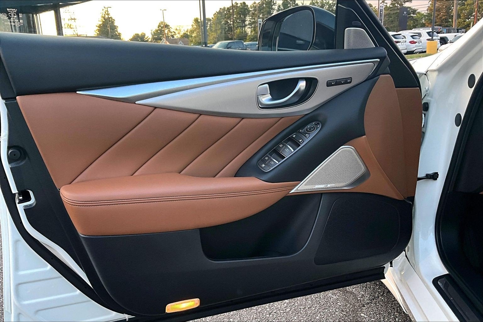 2023 INFINITI Q50 LUXE AWD