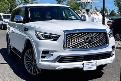 2019 INFINITI QX80 LUXE 4WD