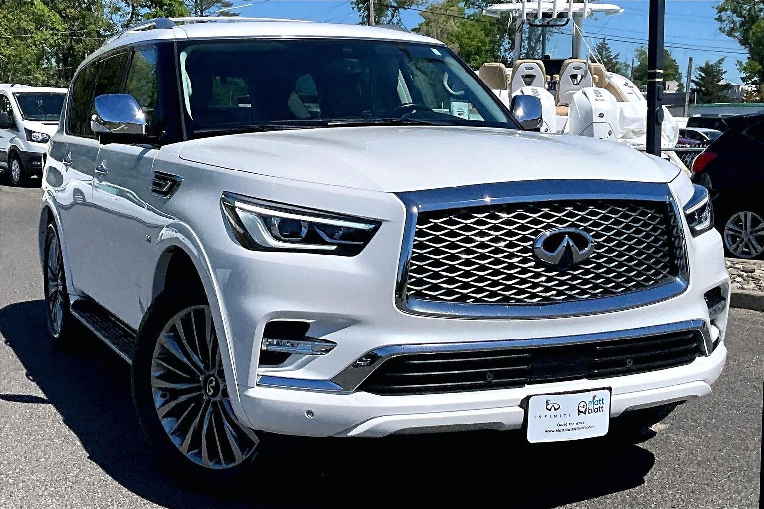 2019 INFINITI QX80 LUXE 4WD