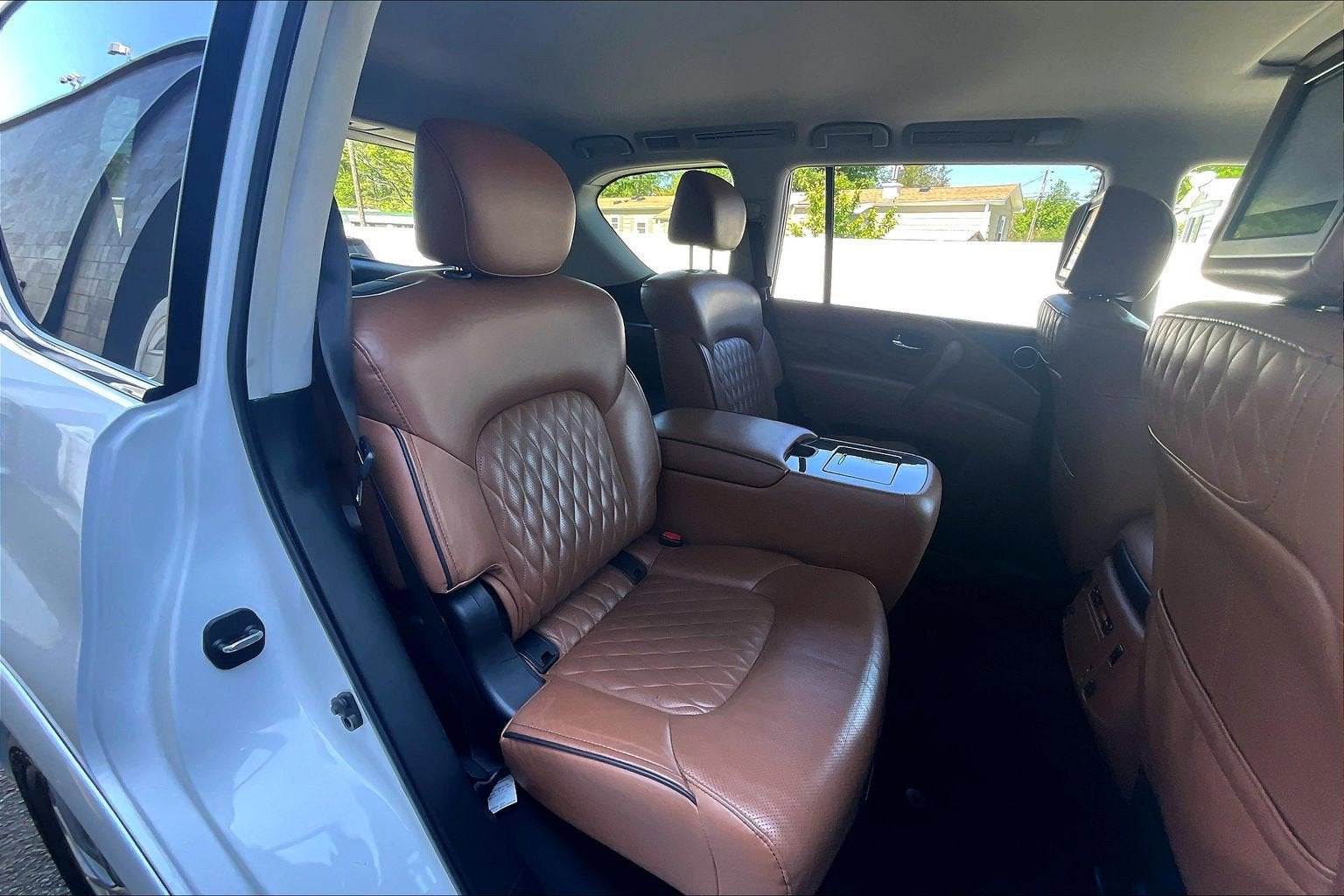 2019 INFINITI QX80 LUXE 4WD