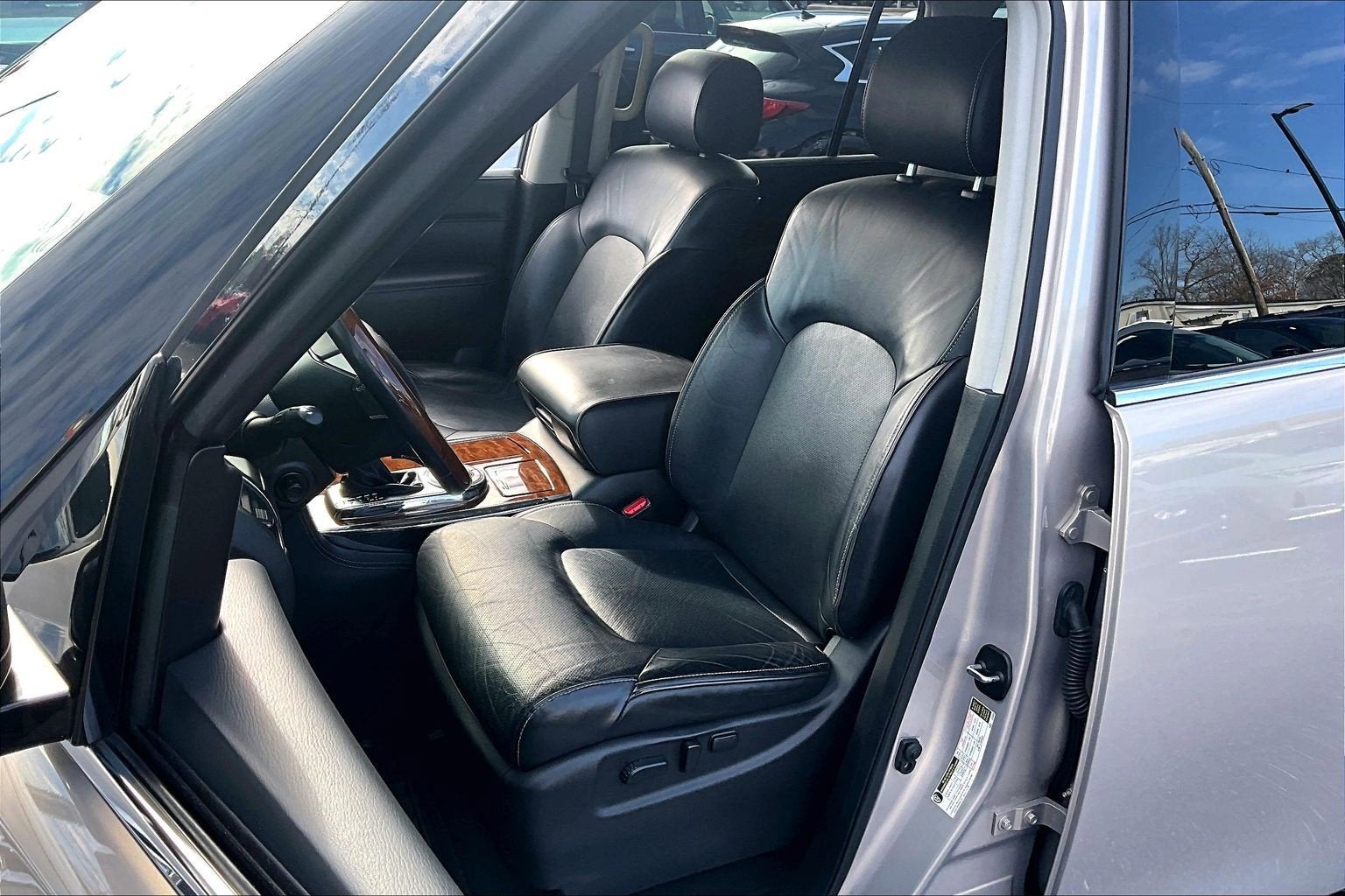 2019 INFINITI QX80 LUXE