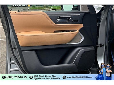 2025 INFINITI QX80 Sensory 4WD