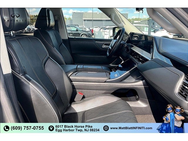 2025 INFINITI QX80 Sensory 4WD