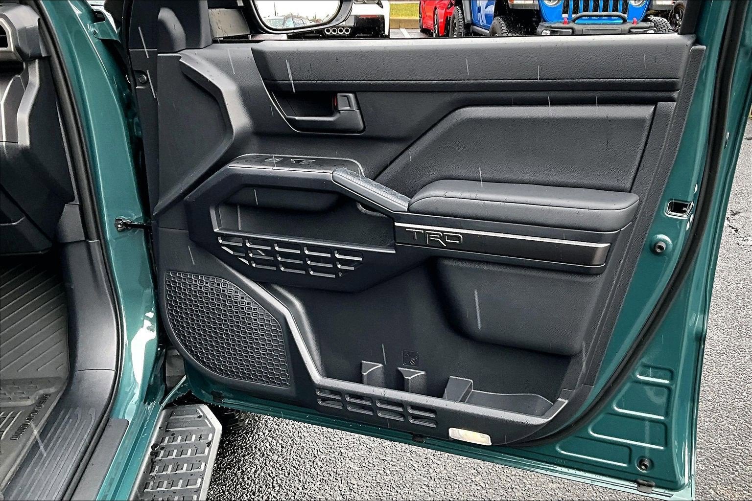 2025 Toyota 4Runner Hybrid TRD Off Road