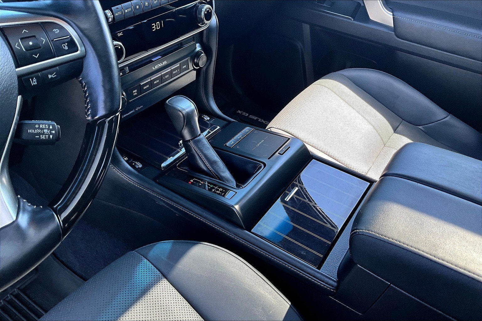 2023 Lexus GX GX 460 Premium