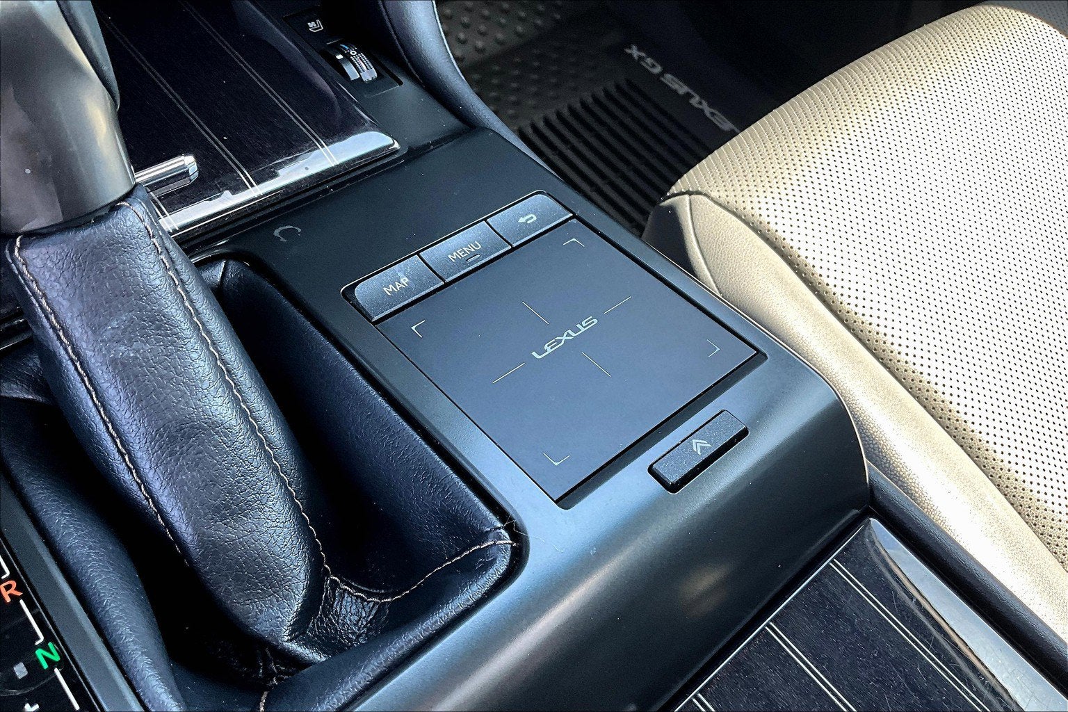 2023 Lexus GX GX 460 Premium