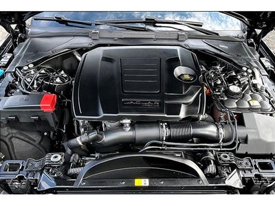 2022 Jaguar XF R-Dynamic SE