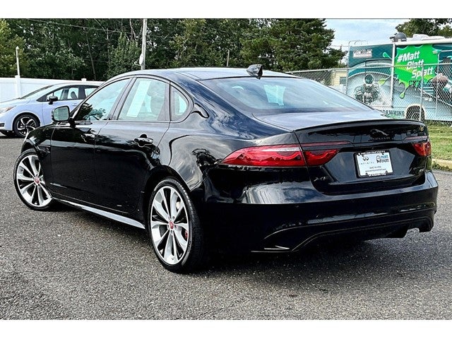 2022 Jaguar XF R-Dynamic SE