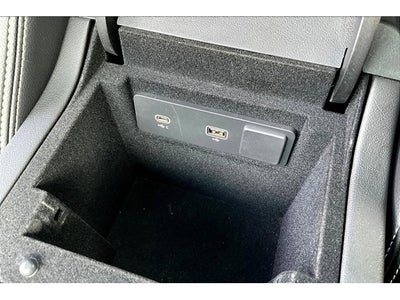 2022 Jaguar XF R-Dynamic SE