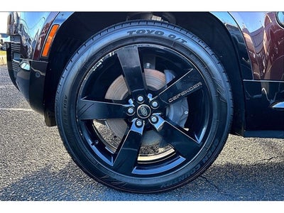 2023 Land Rover Defender X-Dynamic SE