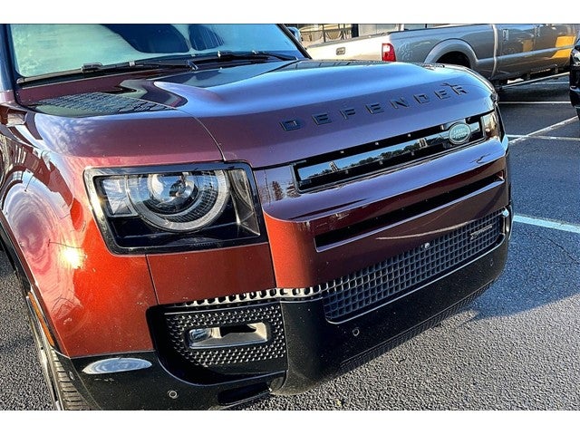 2023 Land Rover Defender X-Dynamic SE