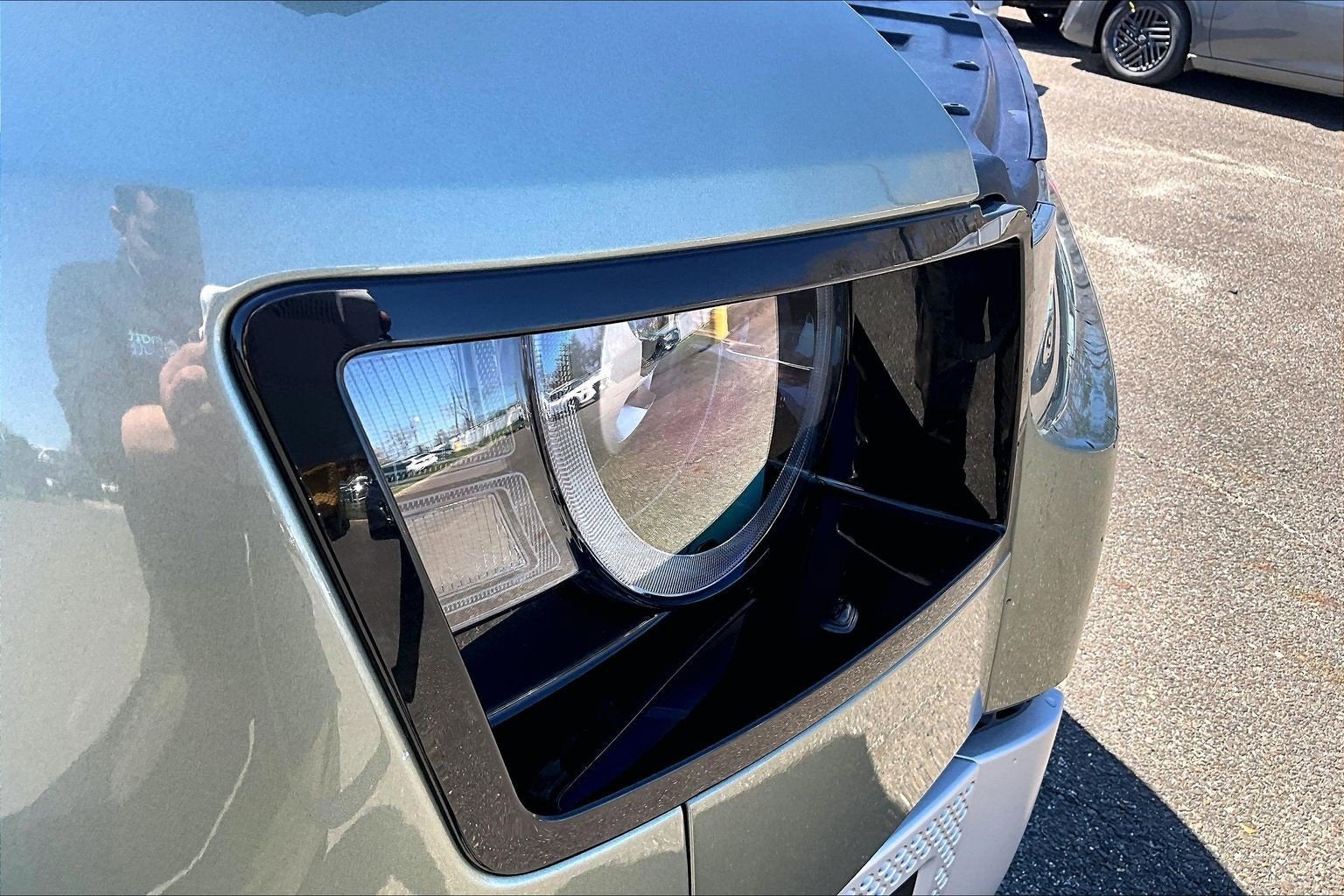 2025 Land Rover Defender S