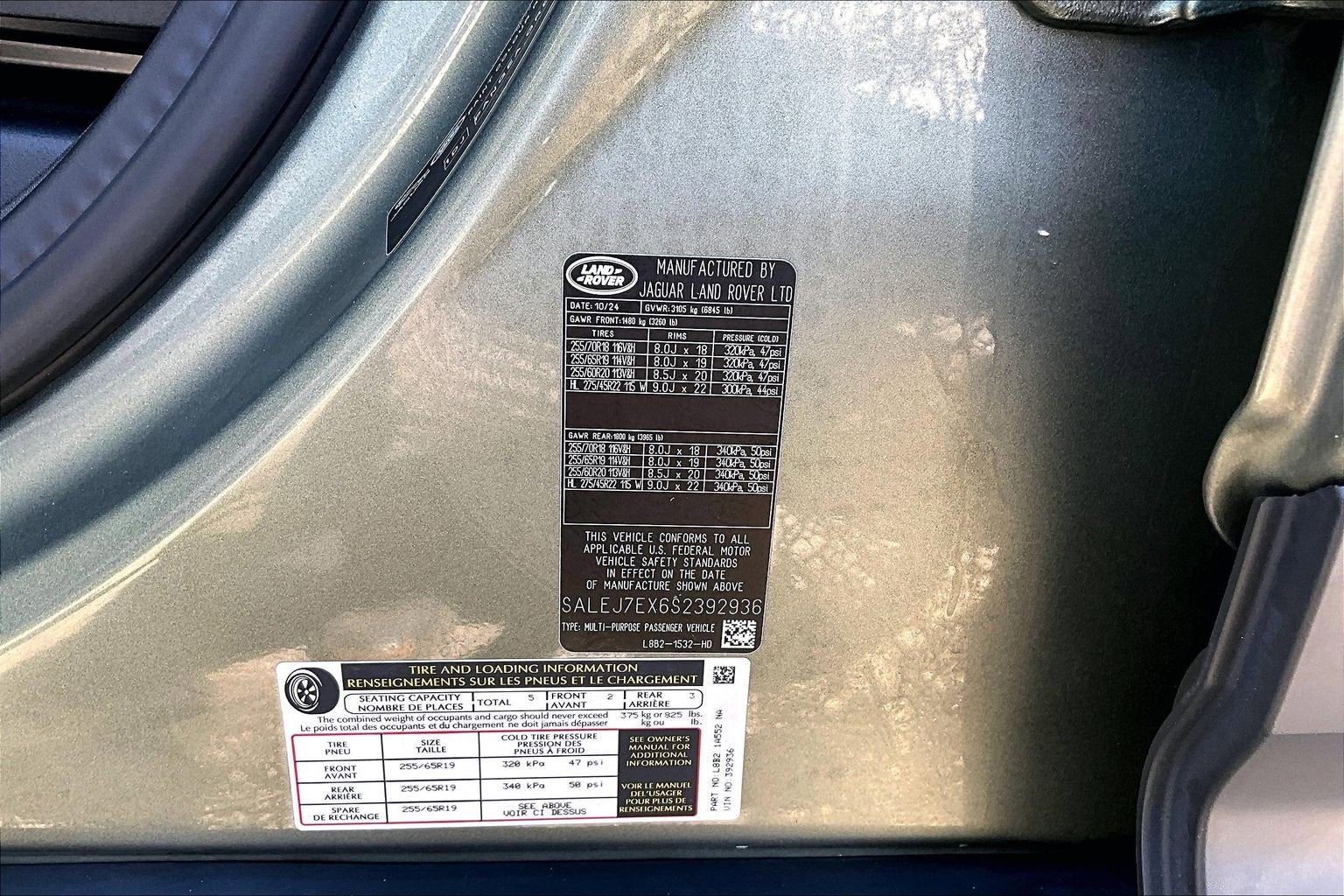 2025 Land Rover Defender S