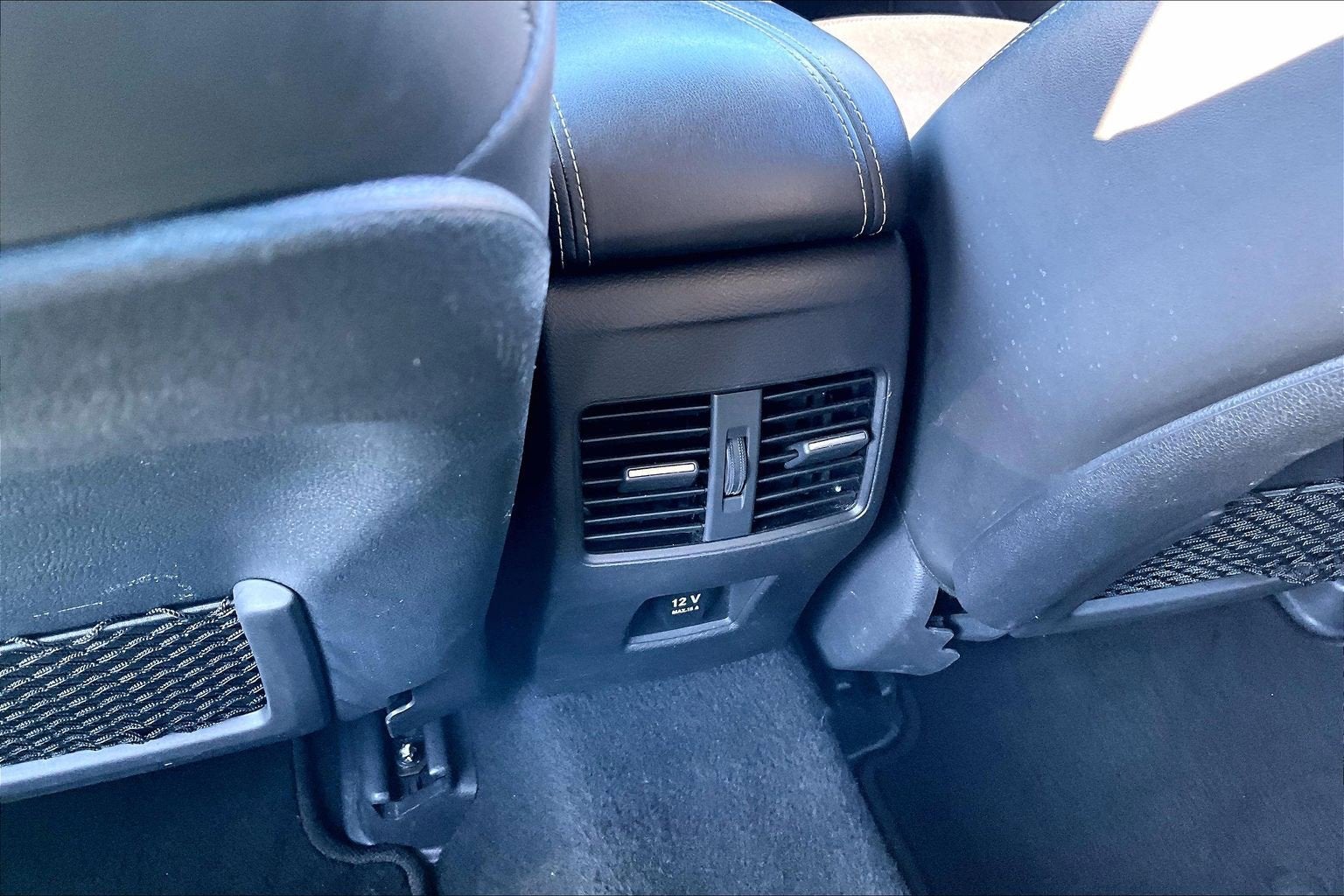 2018 INFINITI QX30 ESSENTIAL