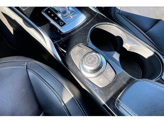 2018 INFINITI QX30 ESSENTIAL