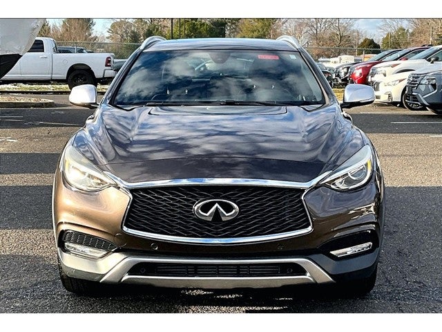 2017 INFINITI QX30 Premium AWD