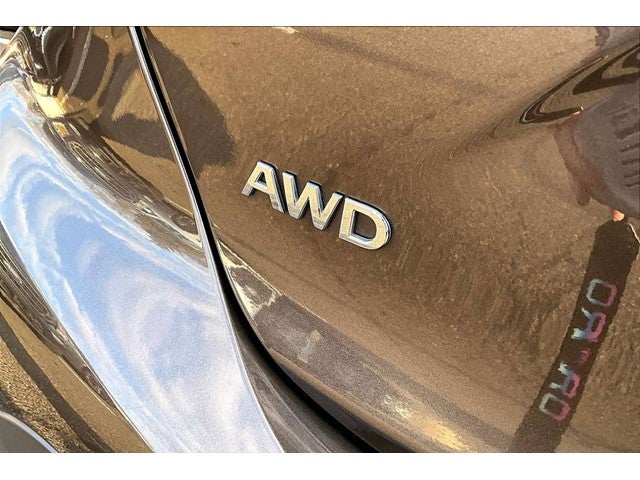 2017 INFINITI QX30 Premium AWD