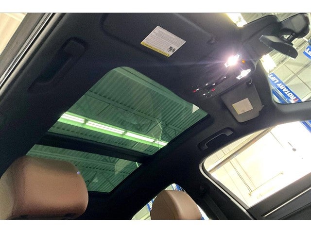 2022 Audi Q3 S line Premium