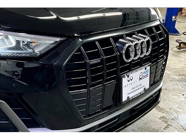 2022 Audi Q3 S line Premium