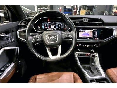 2022 Audi Q3 S line Premium