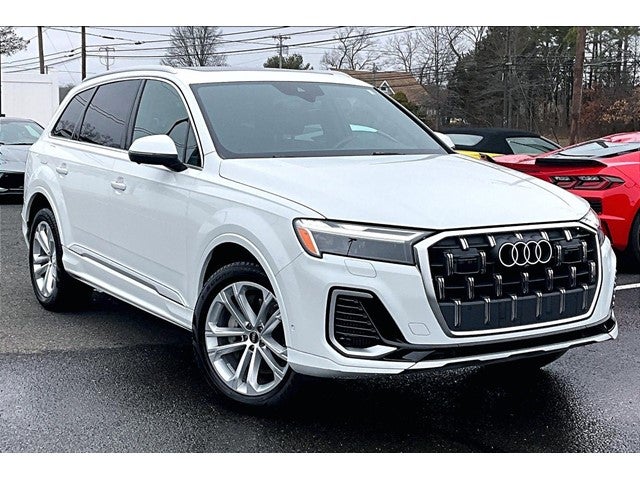 2025 Audi Q7 Premium Plus