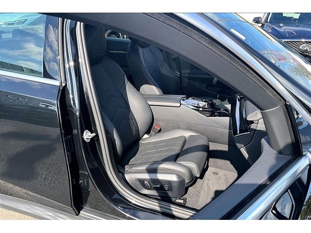 2026 BMW 5 Series 530i xDrive