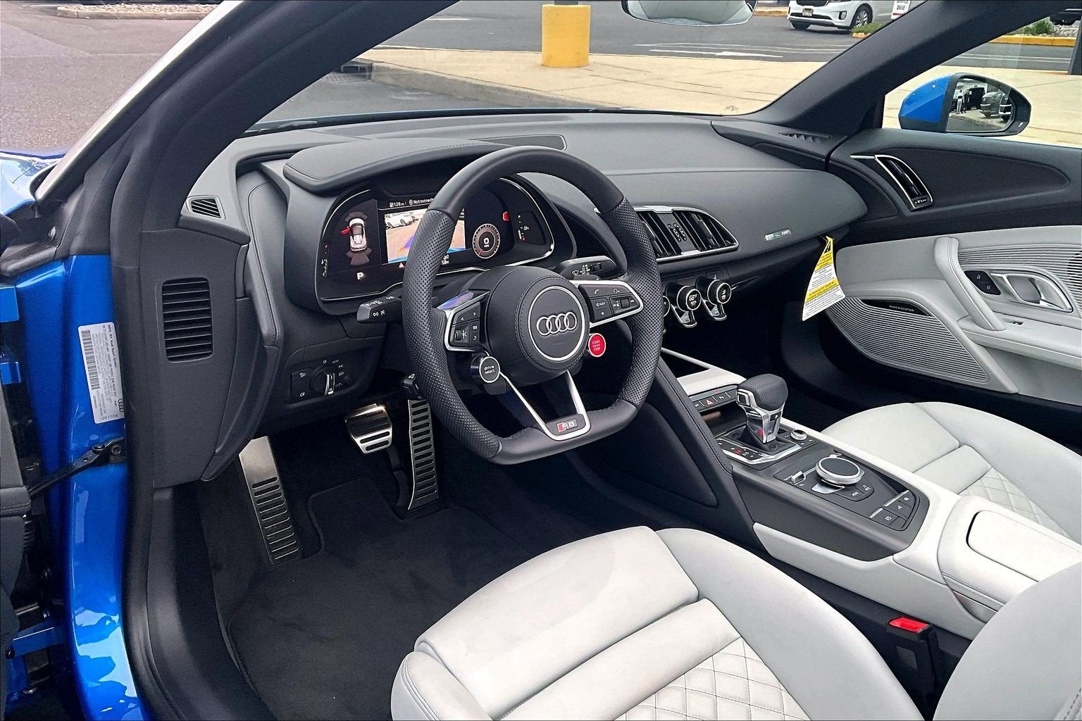 2023 Audi R8 Spyder V10 performance