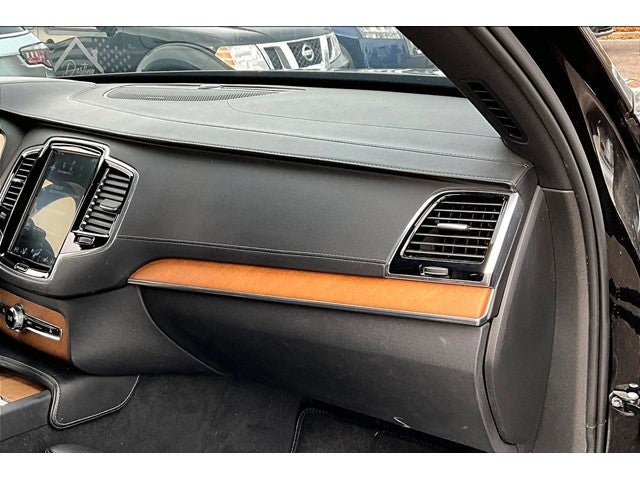 2019 Volvo XC90 Inscription