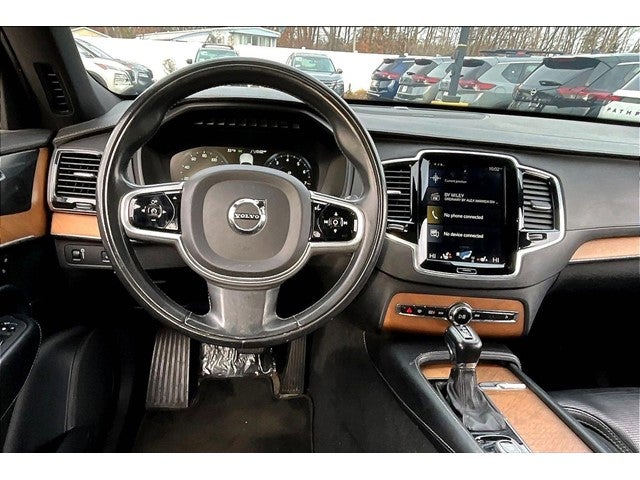 2019 Volvo XC90 Inscription