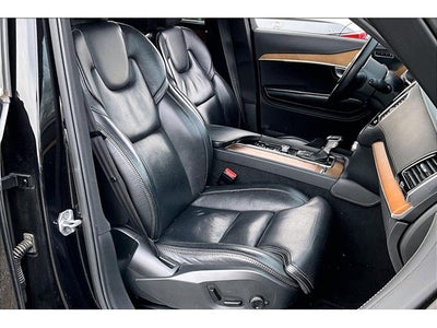 2019 Volvo XC90 Inscription