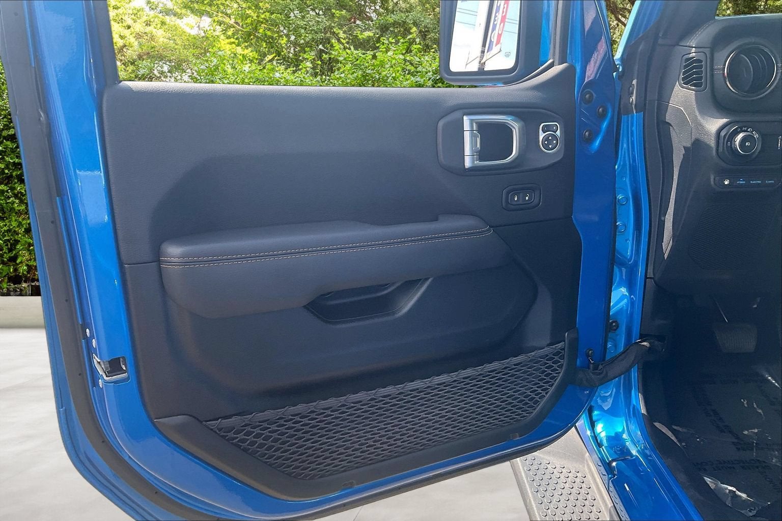 2023 Jeep Wrangler 4xe Sahara High Altitude