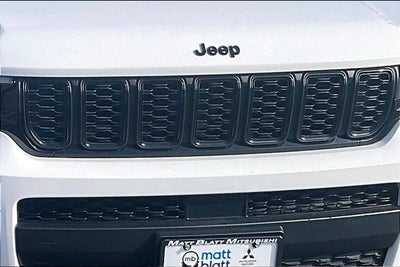 2023 Jeep Grand Cherokee L Altitude