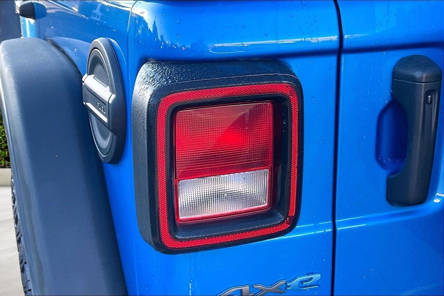 2024 Jeep Wrangler 4xe Willys