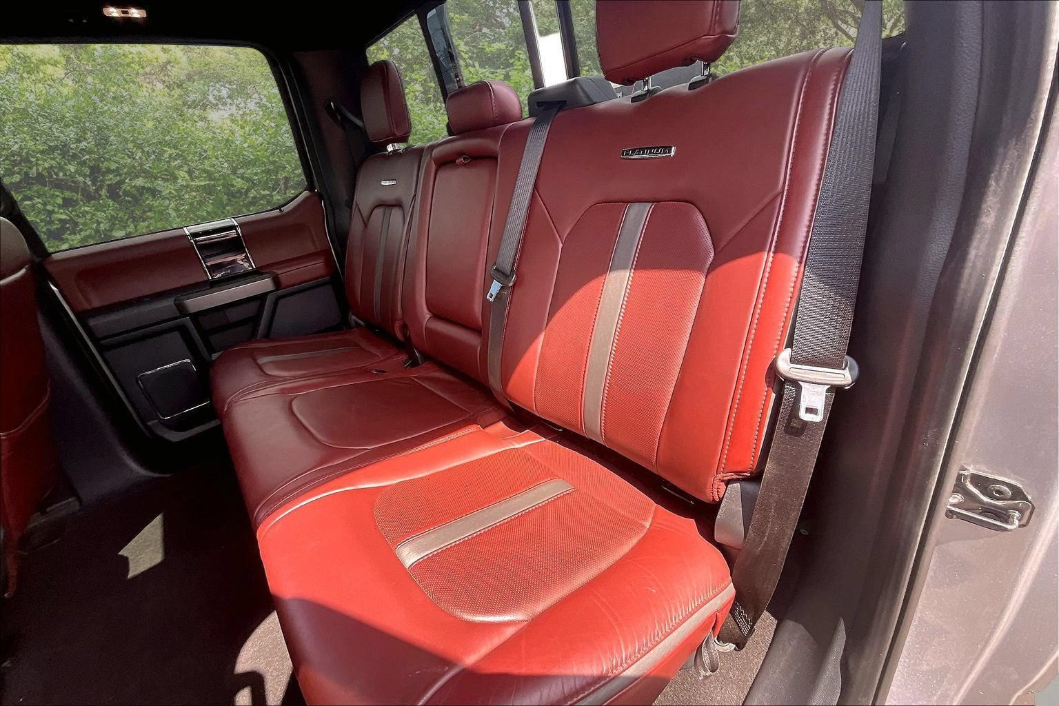 2022 Ford Super Duty F-250 SRW Platinum