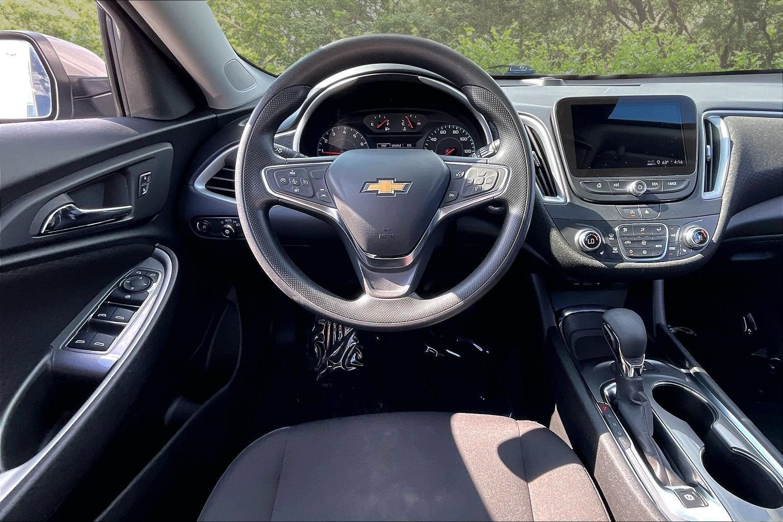 2025 Chevrolet Malibu LT