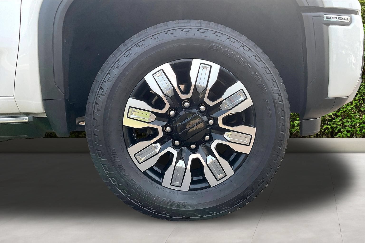 2024 GMC Sierra 2500HD Denali