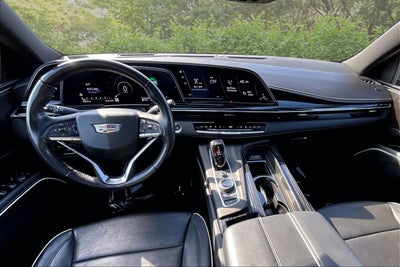 2022 Cadillac Escalade Sport