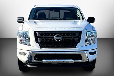 2024 Nissan Titan SV