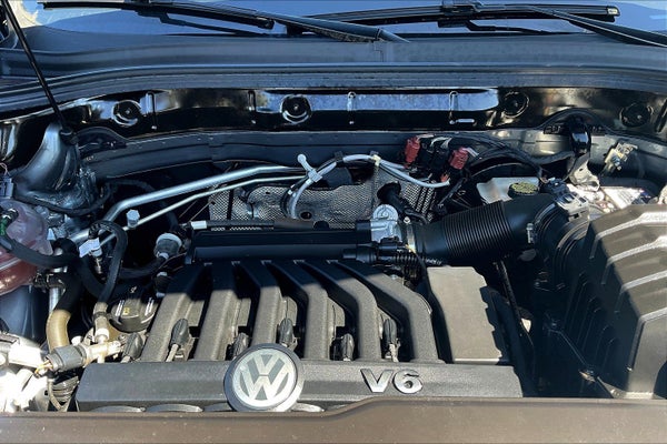 2020 Volkswagen Atlas Cross Sport 3.6L V6 SE w/Technology in Egg Harbor Township, NJ - Matt Blatt Nissan
