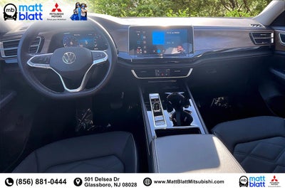 2025 Volkswagen Atlas 2.0T SE w/Technology